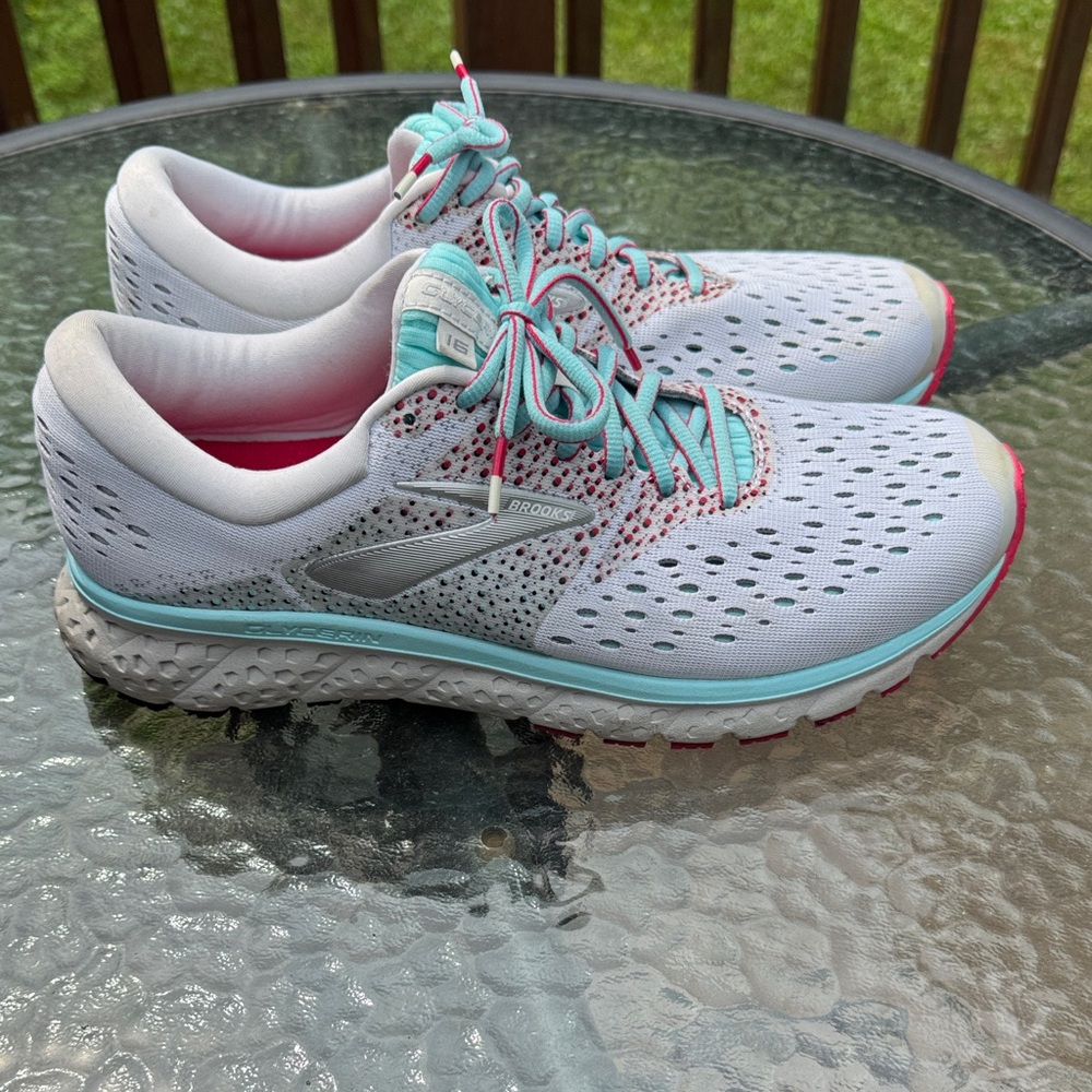Brooks Glycerin 16 size 11
